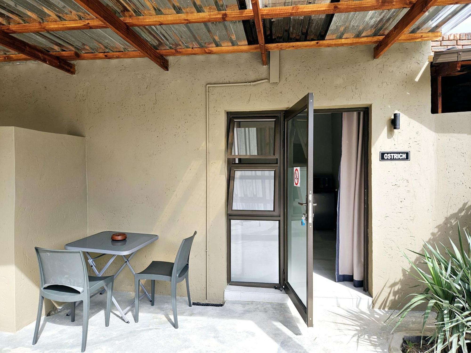 Bosveld In Die Stad 2 Guesthouse Alberton Exterior photo