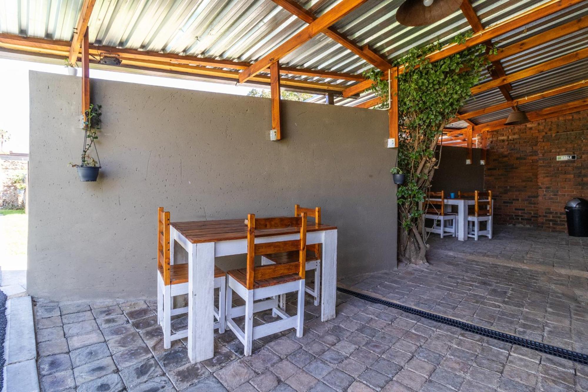 Bosveld In Die Stad 2 Guesthouse Alberton Exterior photo